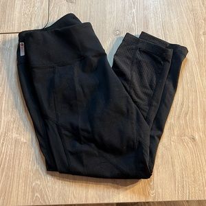 zella cropped leggings